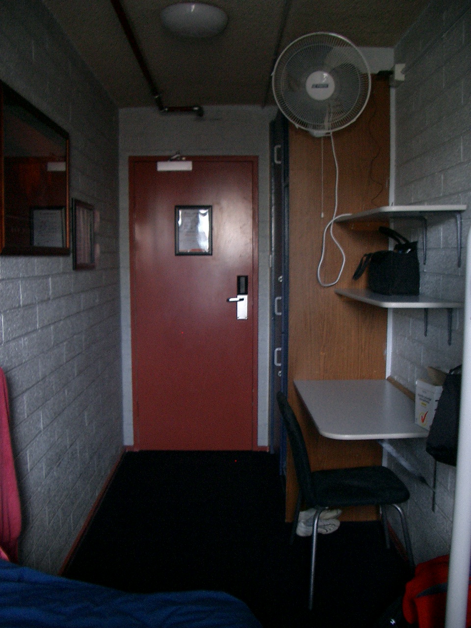 YHA Melbourne Oasis３人部屋